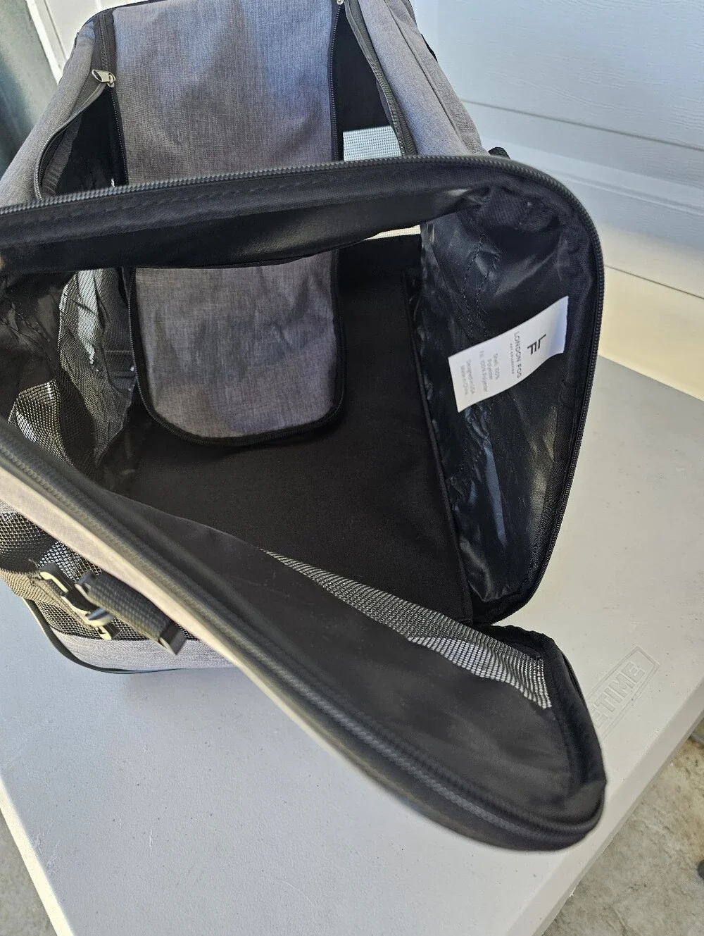 NWT London Fog Pet Carrier Airline Approved